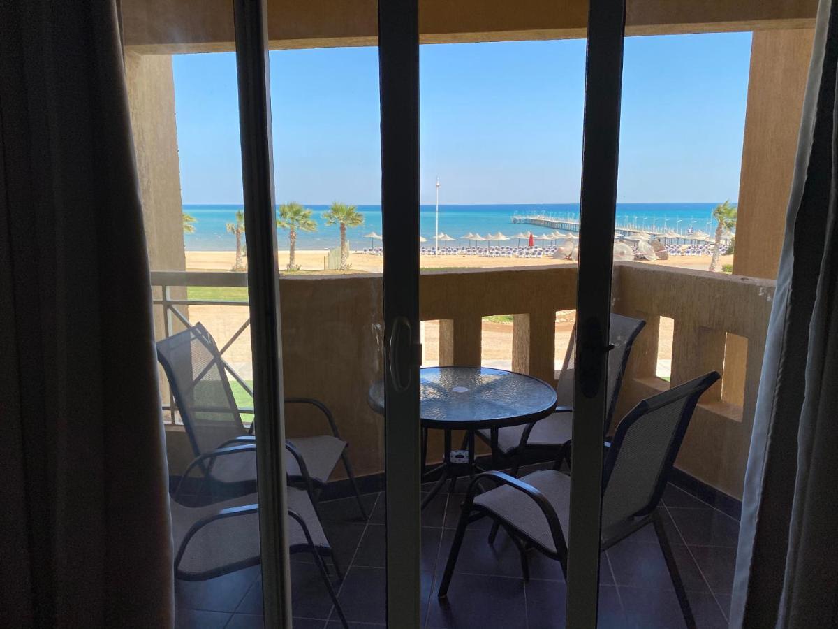 Porto South Beach Royal Sea View Families صف اول بحر مباشر アインソフナ エクステリア 写真