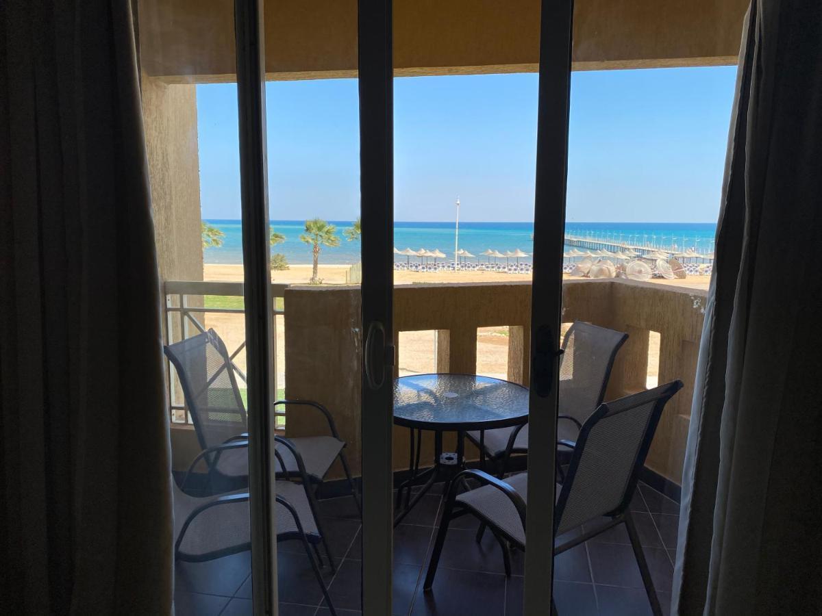 Porto South Beach Royal Sea View Families صف اول بحر مباشر アインソフナ エクステリア 写真